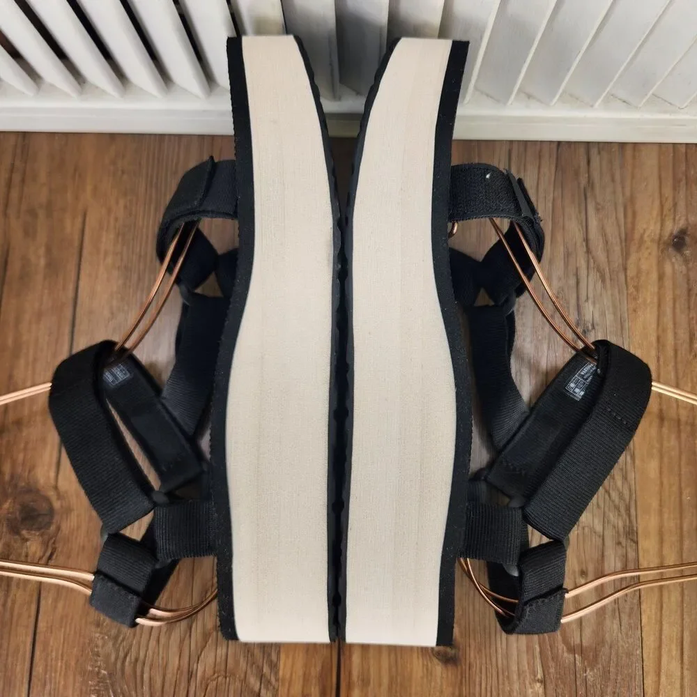 Teva Flatform Universal Sandals Women's 8 Black Platform Slingback Shoes 1008844